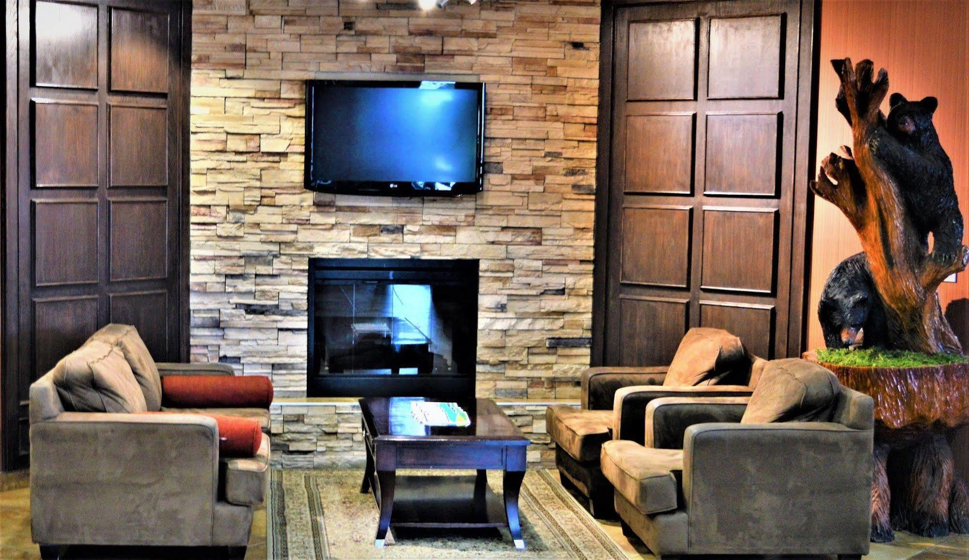 Sigma Inn & Suites Hudson'S Hope Hudson Hope Kültér fotó